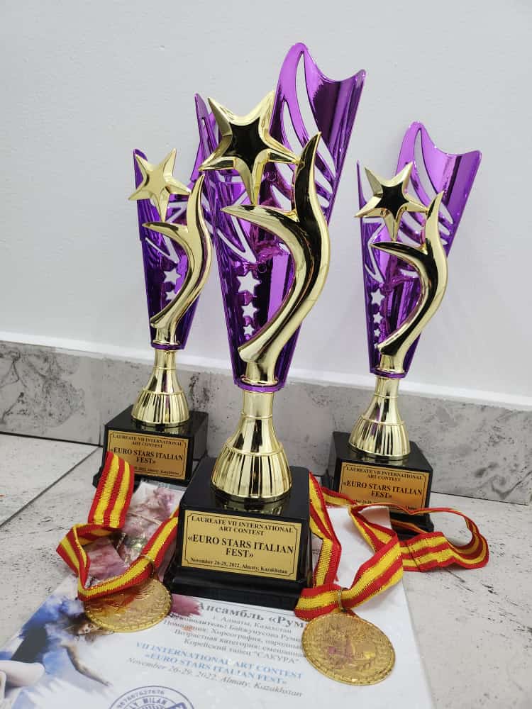 Поздравляем наш Ансамбль "Румия" с победой в конкурсе INTERNATIONAL UNION APT CLOBAL PRUDUCTION!!! ВСЕ 3 ТАНЦА ЛАУРЕАТЫ 1 СТЕПЕНИ! Белые журавли, Куыршак Барби, Корейский танец САКУРА.